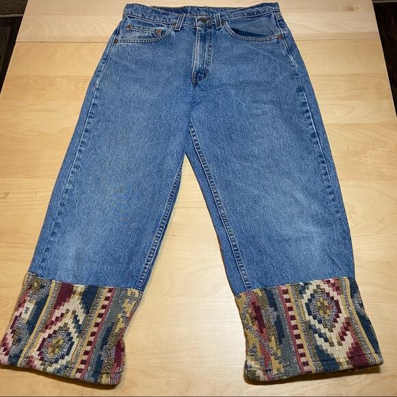 Levi’s 565 100% cotton patch cuff patchwork Capri 31" - Picture 3 of 4
